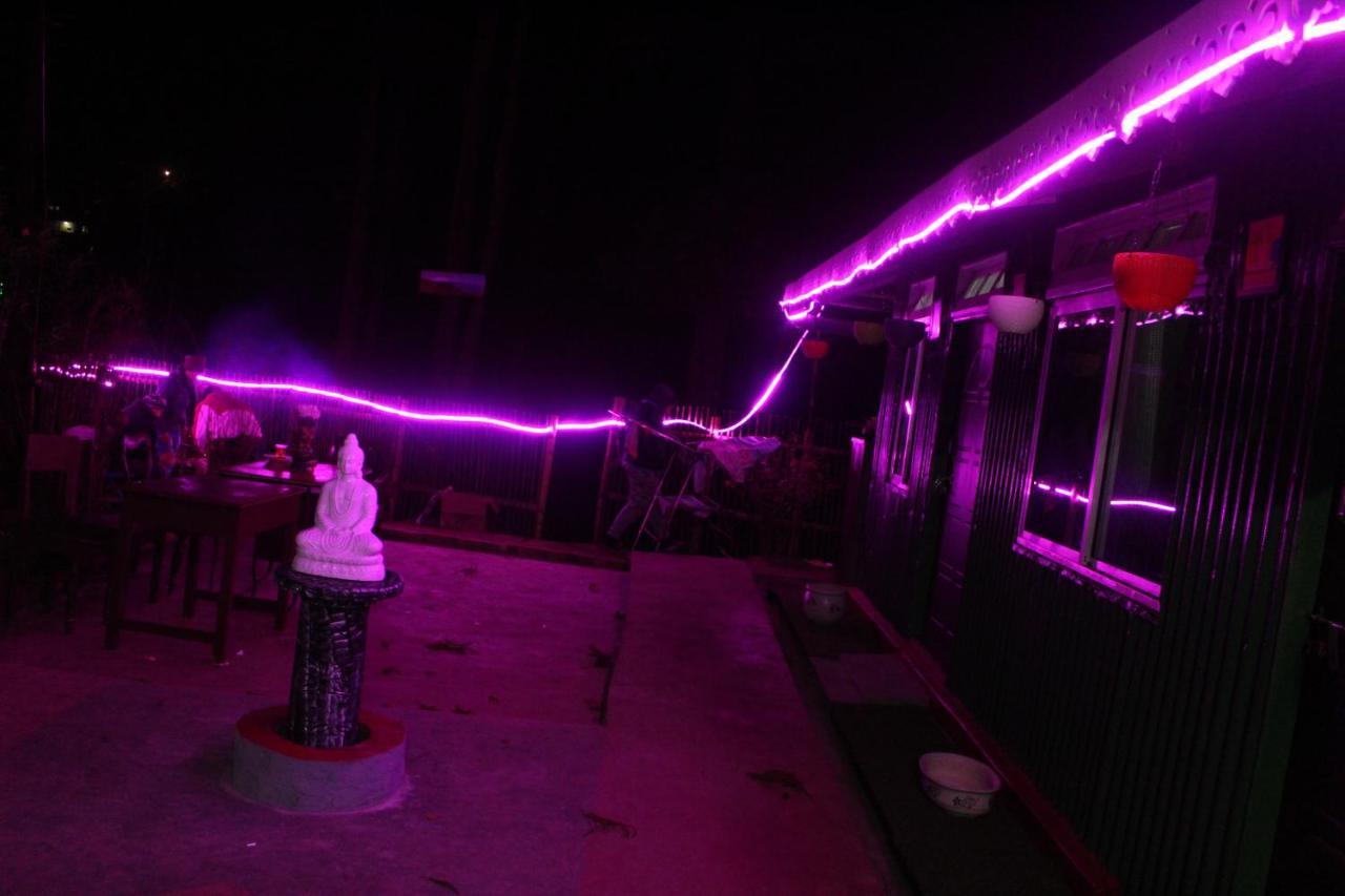 Shanti Samaya Home Stay Vl Ghoom Monastery, Samten Choeling Darjeeling  Luaran gambar